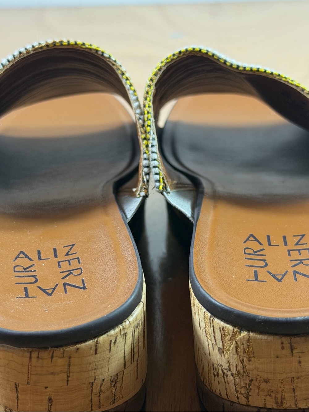 NATURALIZER KRISTEN WEDGE SANDAL WARM WOVEN FADRIC OVERLAY SIZE 6 - Picture 6 of 11